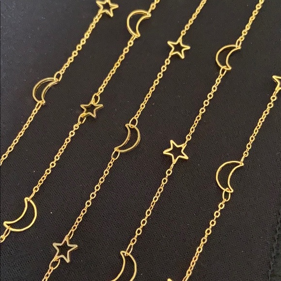 Moon & Stars 18k Gold Plated Mask Chain - Picture 5 of 5